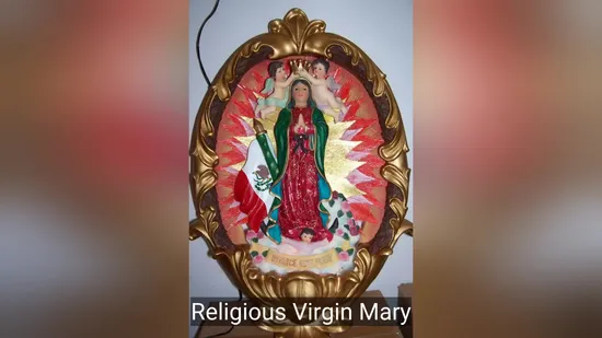 Estatua religiosa de resina personalizada de fábrica OEM, artesanías, regalos religiosos de resina, estatua de Nuestra Señora de Guadalupe, fabricante de estatuillas religiosas de resina en China